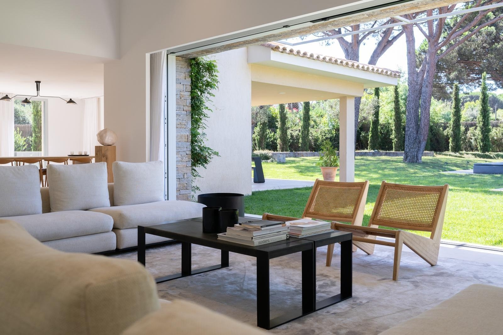 MG Real Estate | Les 3 Pins